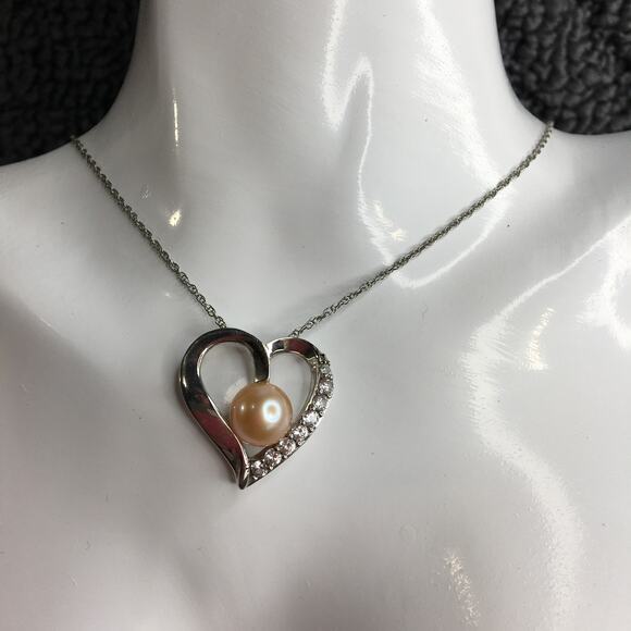 925 Silver Heart on Chain Cream Colored Faux Pearl and‎ Rhinestone Accents - Picture 1 of 16